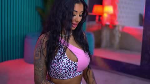 arabellaposh online show from November 28, 6:16 am