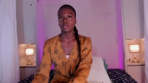 ARANA  online show from April 9, 7:52 pm