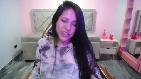 Aria online show from November 27, 12:35 am