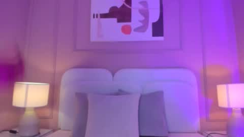 Snapshot of aria_greco chatting on October 29, 2:49 am Aria  online show from October 29, 2:49 am