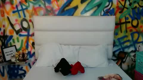 aria online show from January 19, 11:50 am