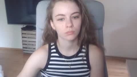 AriaCreazy online show from June 1, 6:26 am