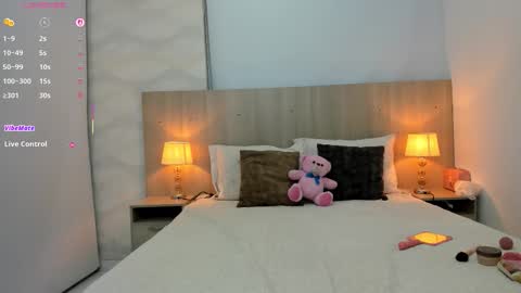 Ariadna online show from October 27, 3:46 am