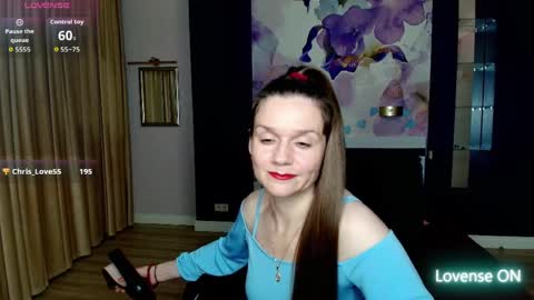 AriaGray online show from April 2, 10:51 pm