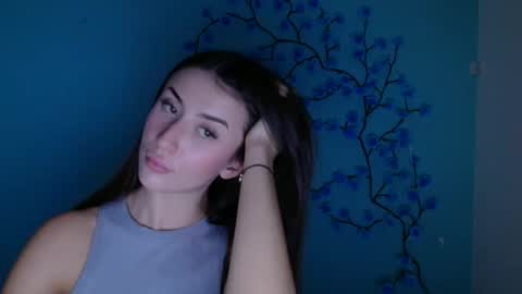 Ariana online show from December 18, 12:43 pm