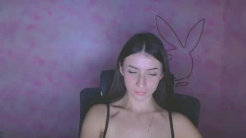 Ariana online show from October 6, 11:38 am