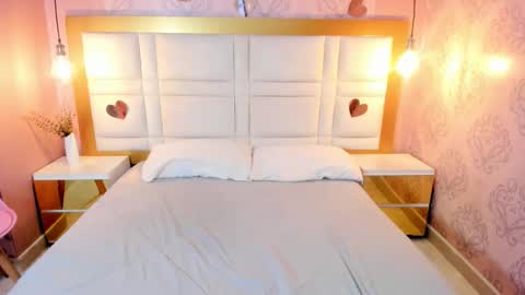 Ariana but i preffer Ari  online show from March 3, 4:40 am