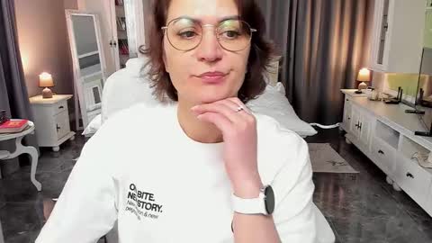 Ana online show from March 16, 9:02 am