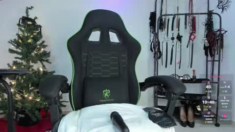 Arianna Connor online show from December 4, 9:48 pm