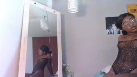 arianna rossi online show from April 1, 1:41 pm