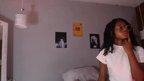 arianna rossi online show from April 6, 12:39 pm