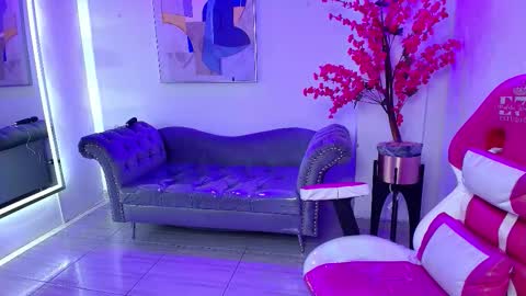 arianna_sweeet online show from October 5, 4:50 am