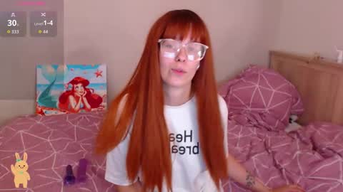 Ariel Donovan online show from September 20, 1:42 pm