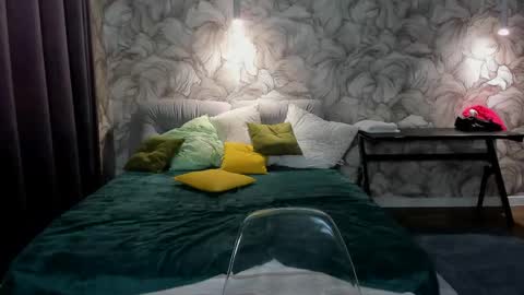 ariell_taylor online show from March 24, 8:52 am