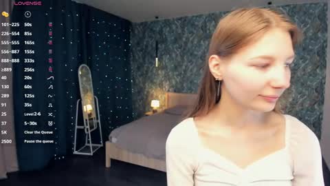 Ariel online show from April 5, 6:45 am