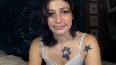 ariel  colin when hes here online show from December 11, 1:28 pm