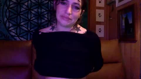 ariel  colin when hes here online show from January 12, 11:58 pm