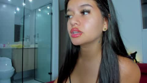 Ari  online show from April 13, 1:40 am