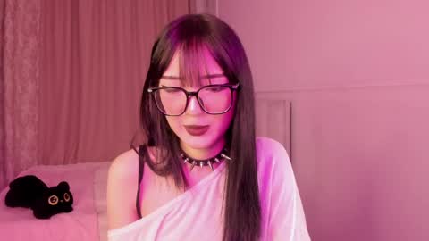 Ariya online show from April 9, 2:33 pm