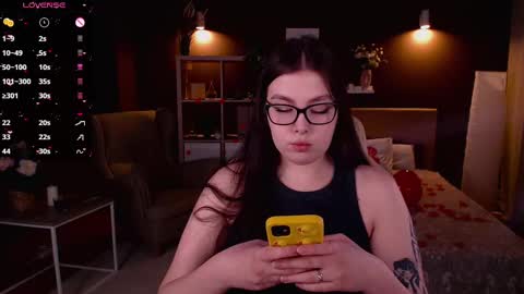 Snapshot of arizonaa_muse chatting on February 15, 12:22 pm Astrid online show from February 15, 12:22 pm