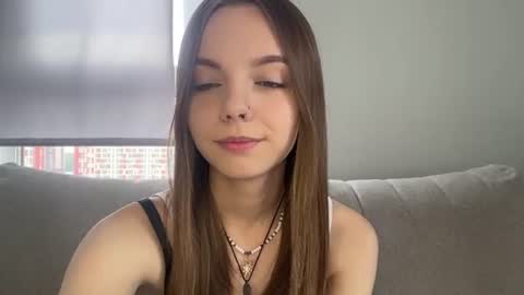 Lisa online show from July 7, 1:14 pm