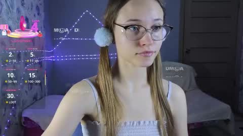 armurra online show from October 18, 3:04 pm