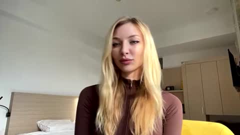 Dina 3 online show from July 1, 10:15 am