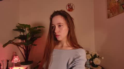 Lina online show from February 6, 10:51 am