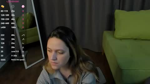 Snapshot of arthurpelto chatting on October 19, 7:27 pm Sara online show from October 19, 7:27 pm