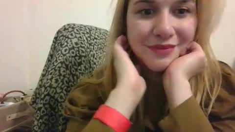 MIA online show from November 22, 10:45 pm