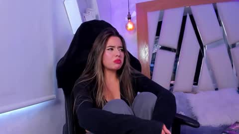 Ary Cooper online show from November 29, 4:00 pm