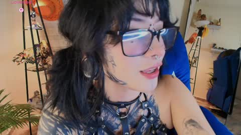 Ary Rousse online show from March 28, 3:17 am