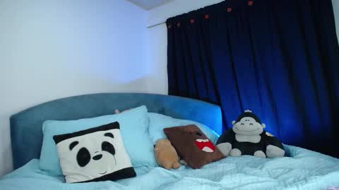 Snapshot of aschly_moon chatting on September 26, 2:25 pm Aschly online show from September 26, 2:25 pm