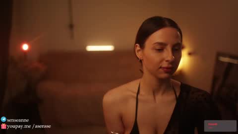 Call me Ann online show from April 29, 7:30 pm