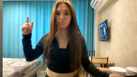 Eva online show from August 3, 9:04 am