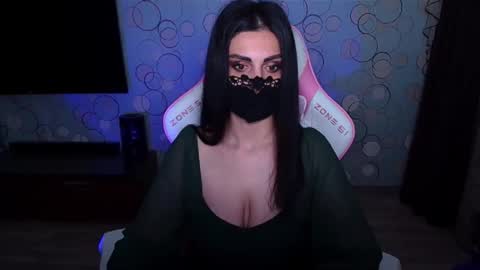   Yasmina   online show from June 4, 3:45 am