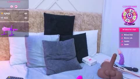 ashley online show from March 5, 3:41 pm