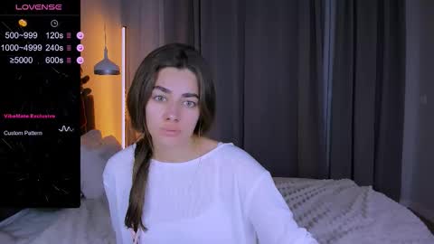 Ashley online show from November 1, 6:45 pm