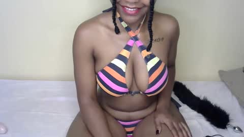 ashley_destinty online show from February 28, 10:47 am