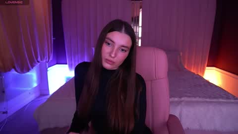 ashleybaee online show from November 11, 1:41 pm