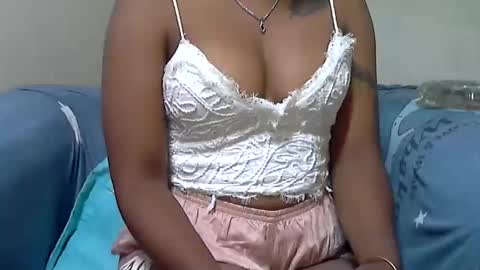 ashleyqueen X online show from January 14, 7:52 pm