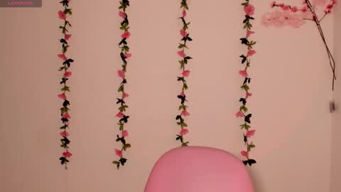 dahiana online show from March 10, 6:34 pm