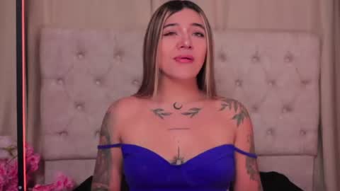 Ashley Lauren online show from February 13, 4:11 am