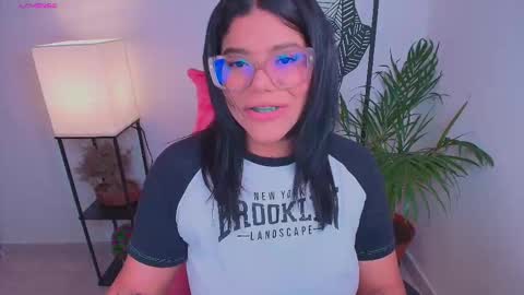 Ashleyy18   online show from March 28, 6:57 am