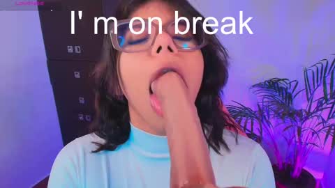 Ashleyy18   online show from September 12, 12:45 pm