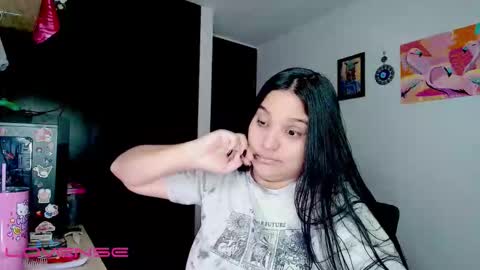 ashliecooperr online show from December 23, 1:31 am