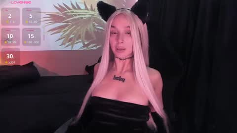 Mila online show from July 8, 7:32 am