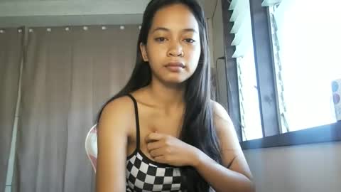 asian_trish online show from March 15, 10:45 pm