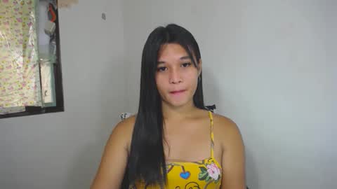 Yan online show from November 13, 10:42 pm