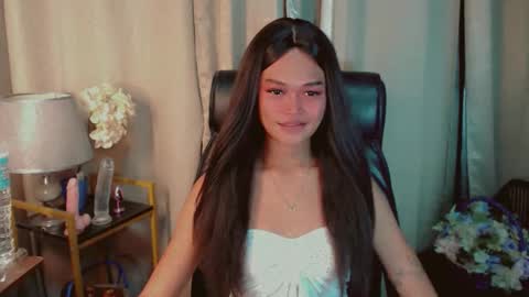 Kianna online show from January 17, 2:02 pm